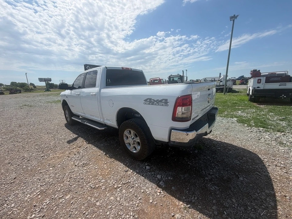 2021 Ram 2500 - Image 11 of 24