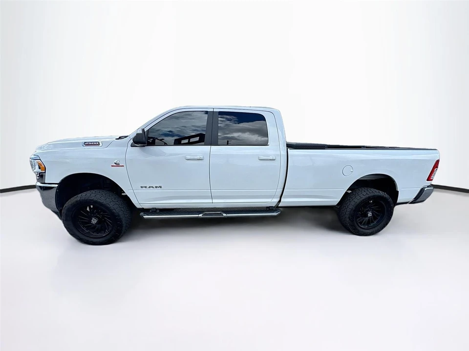 2021 Ram 2500 - Image 2 of 14