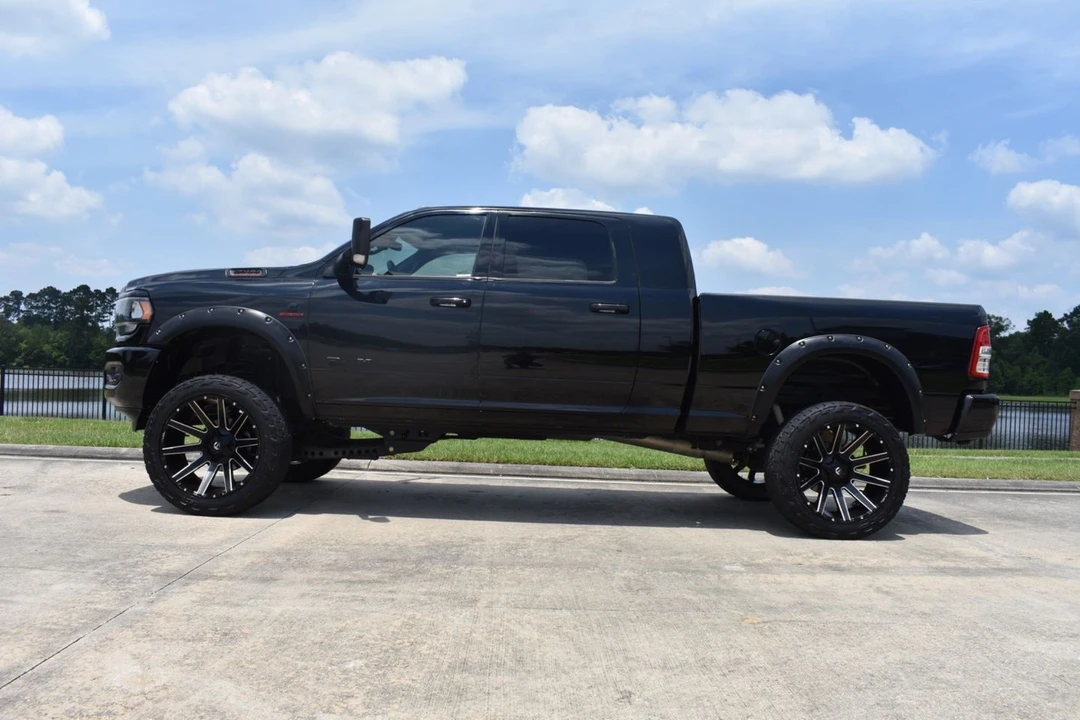 2021 Ram 2500 - Image 7 of 22