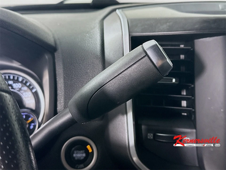 2021 Ram 2500 - Image 16 of 21