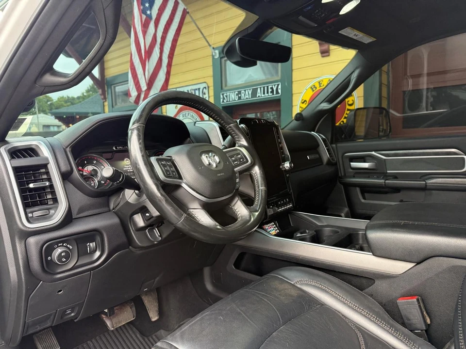 2021 Ram 2500 - Image 18 of 25