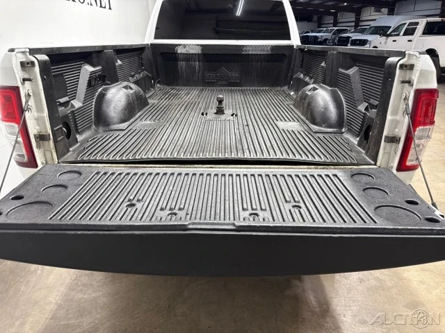 2021 Ram 2500 - Image 8 of 21