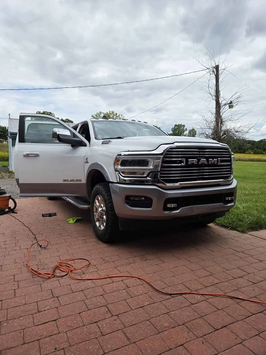 2021 Ram 2500 - Image 9 of 10