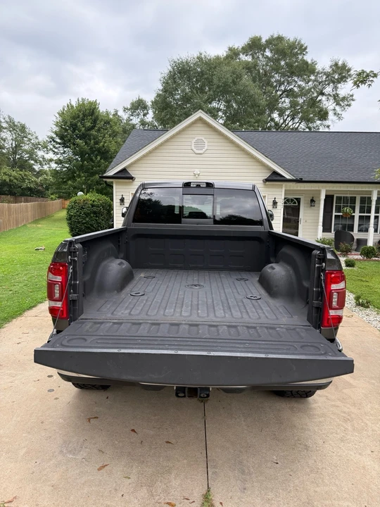 2021 Ram 2500 - Image 10 of 16