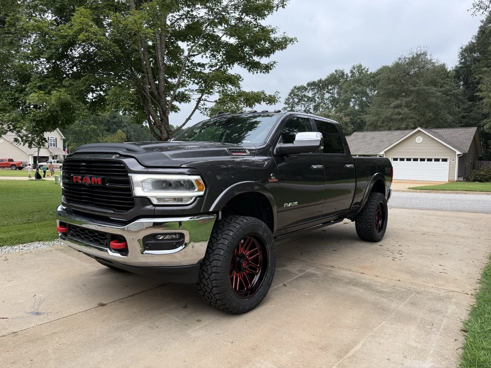 2021 Ram 2500 - Image 5 of 16