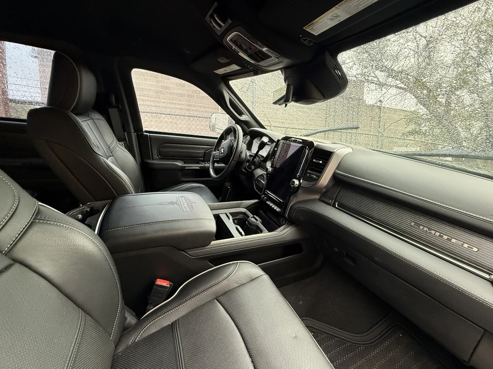 2021 Ram 2500 - Image 3 of 12