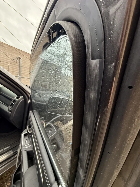 2021 Ram 2500 - Image 2 of 12