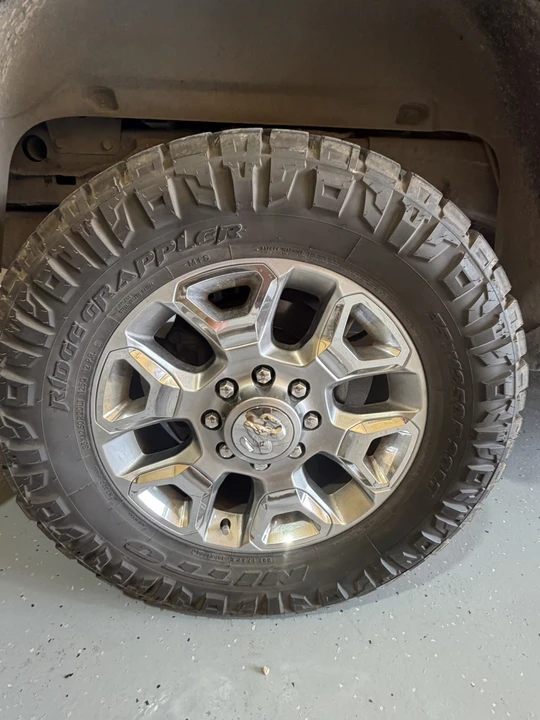 2021 Ram 2500 - Image 9 of 12