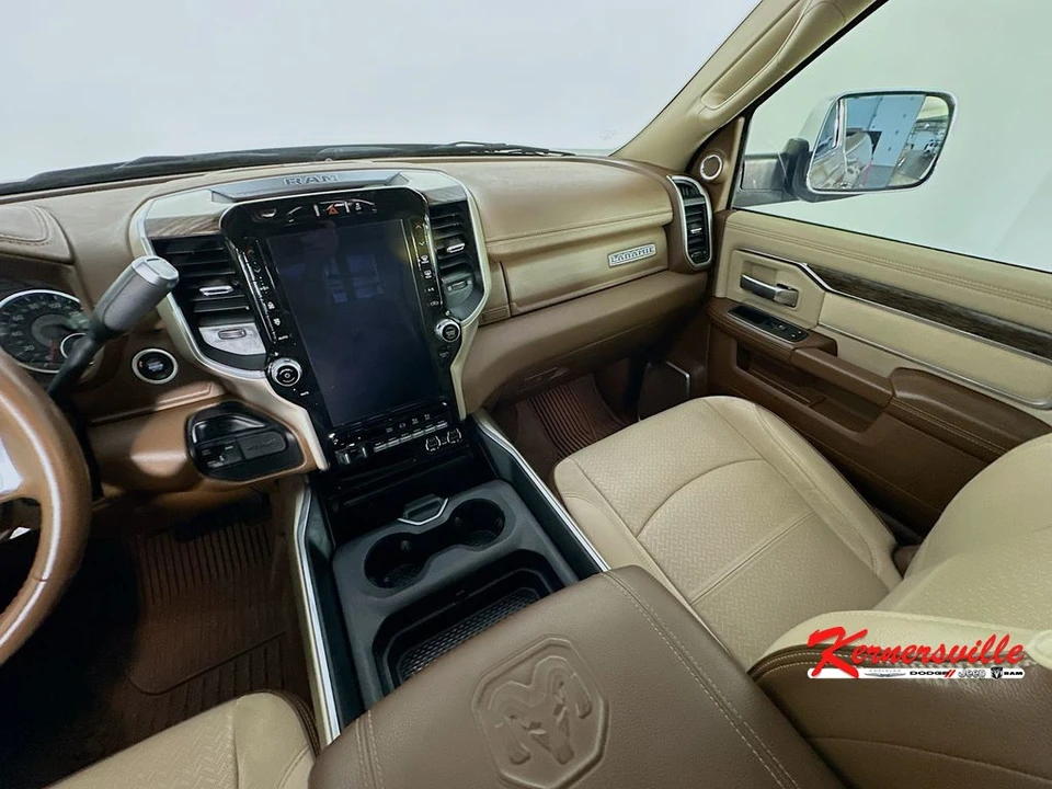 2021 Ram 2500 - Image 11 of 24
