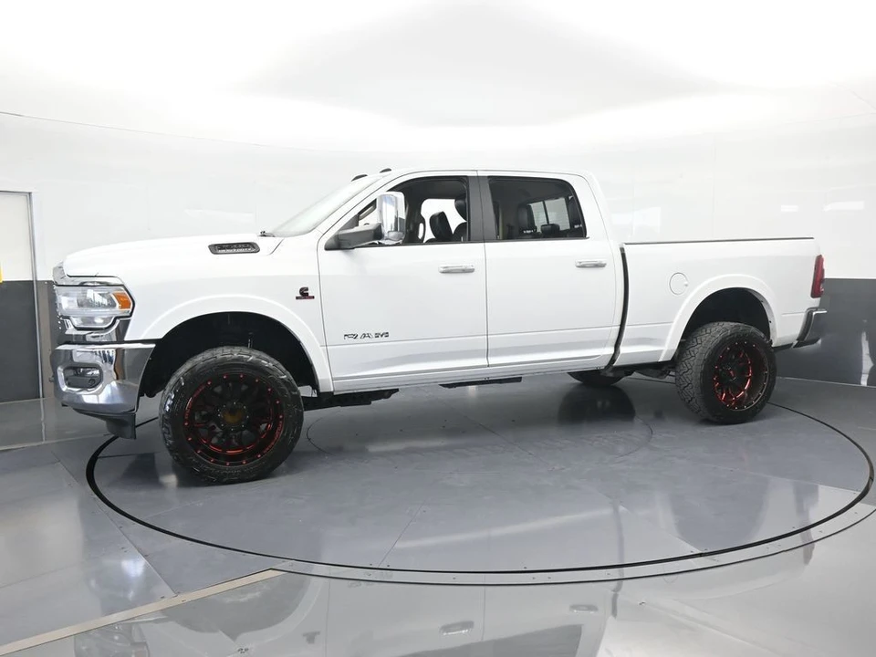 2021 Ram 2500 - Image 2 of 12
