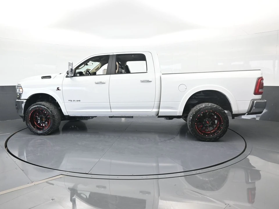2021 Ram 2500 - Image 3 of 12