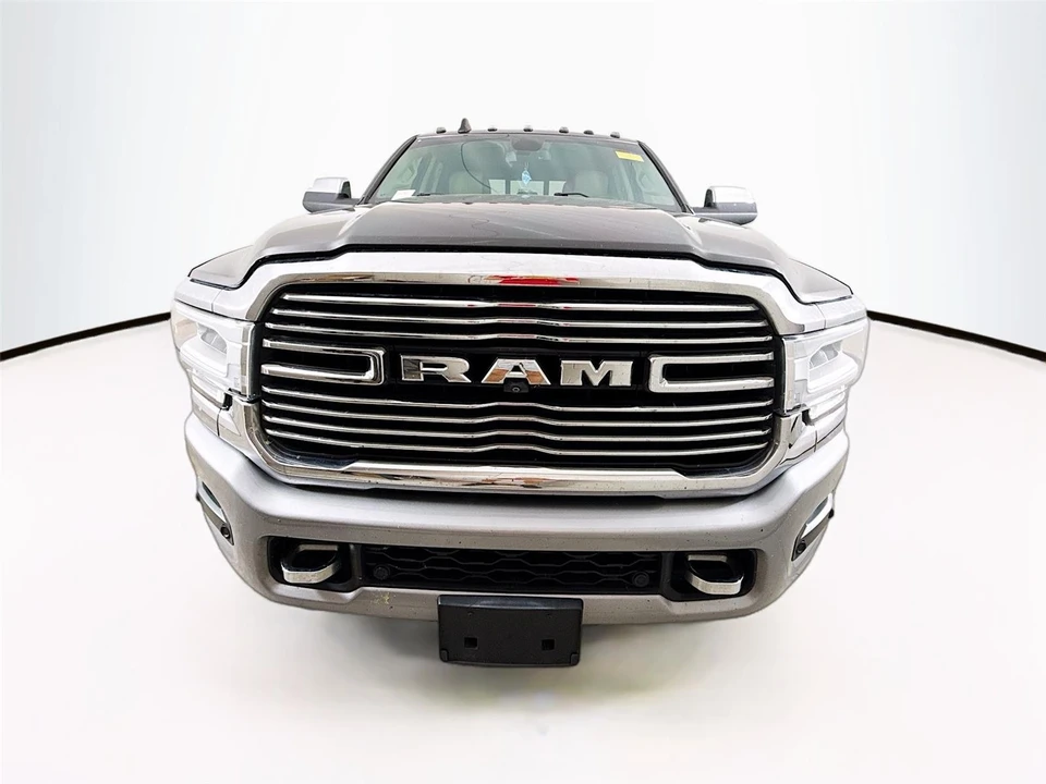 2021 Ram 2500 - Image 2 of 14