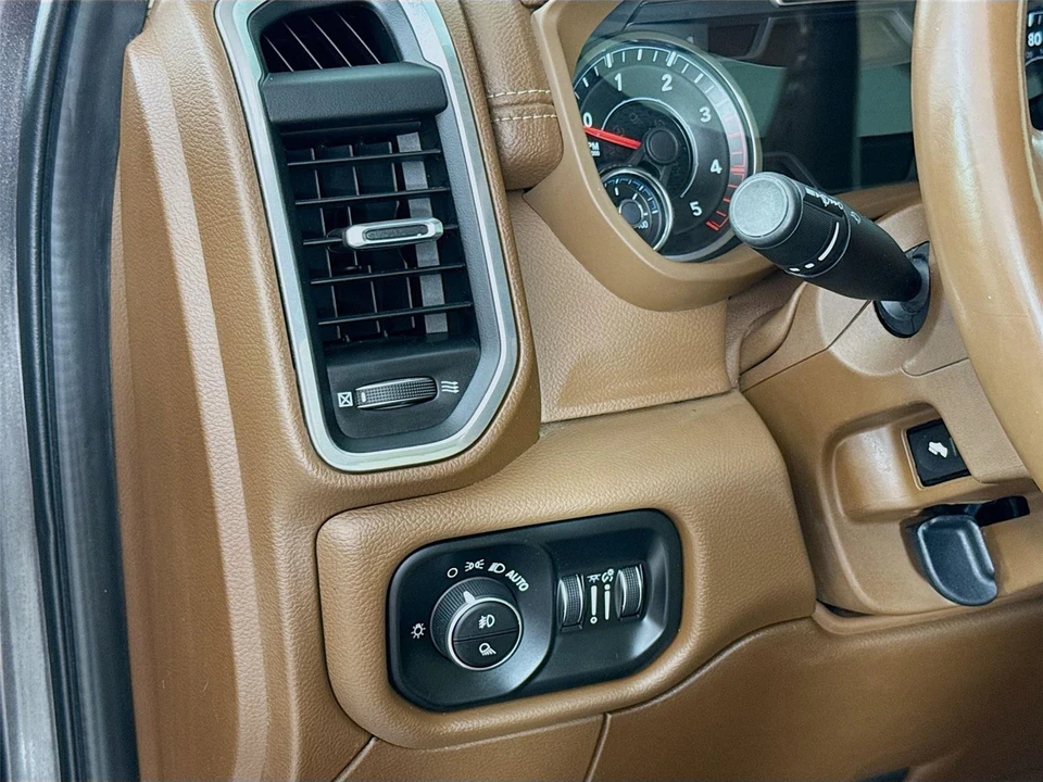 2021 Ram 2500 - Image 10 of 21