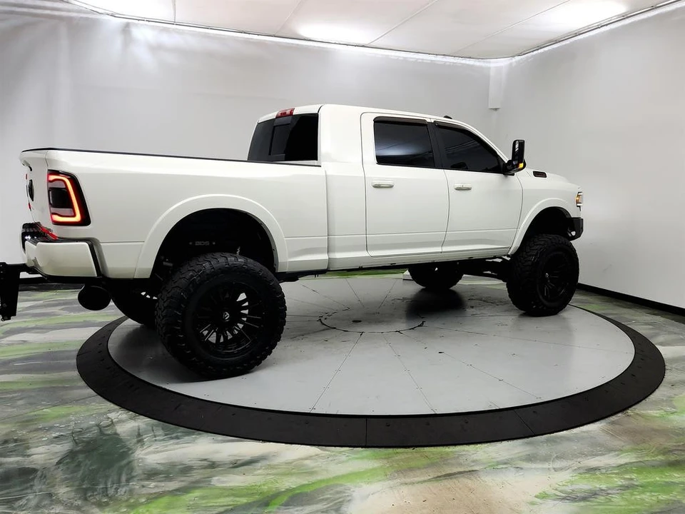 2021 Ram 2500 - Image 5 of 31