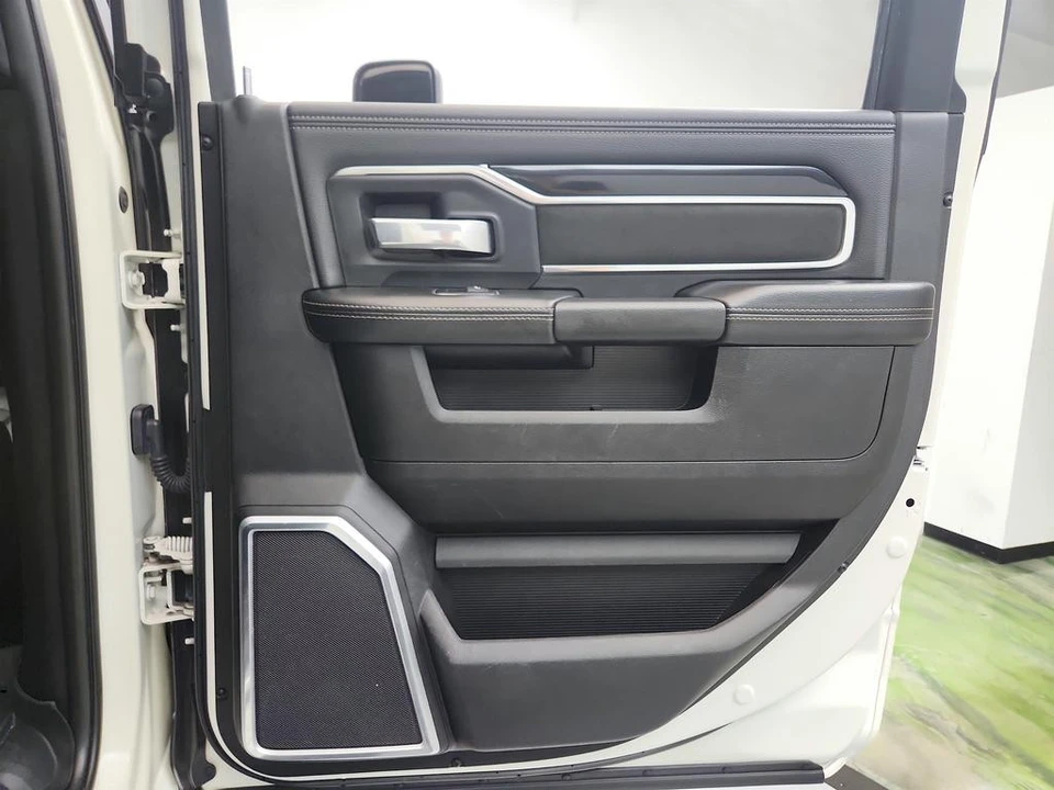 2021 Ram 2500 - Image 28 of 31