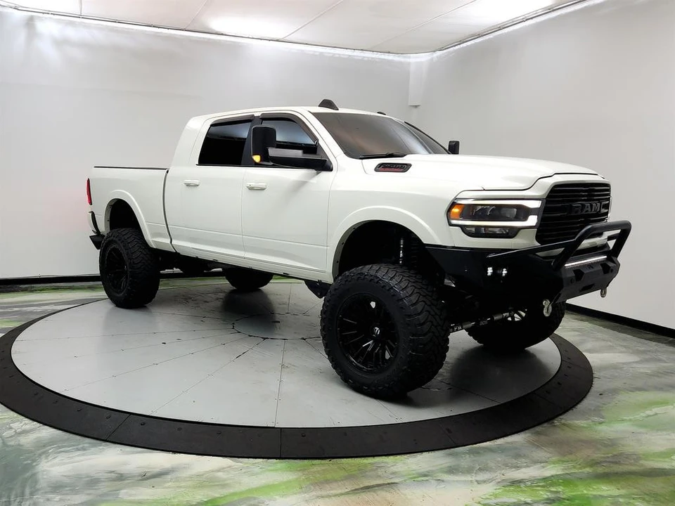 2021 Ram 2500 - Image 3 of 31