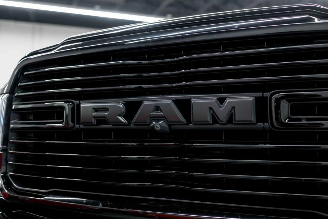 2021 Ram 2500 - Image 14 of 31