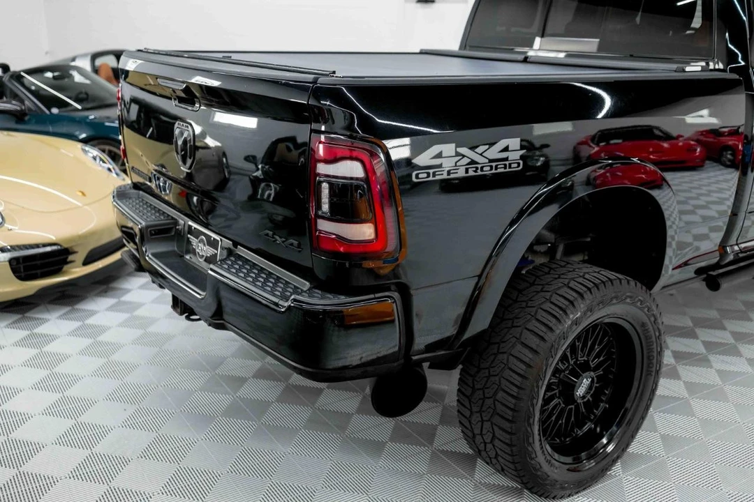 2021 Ram 2500 - Image 25 of 31