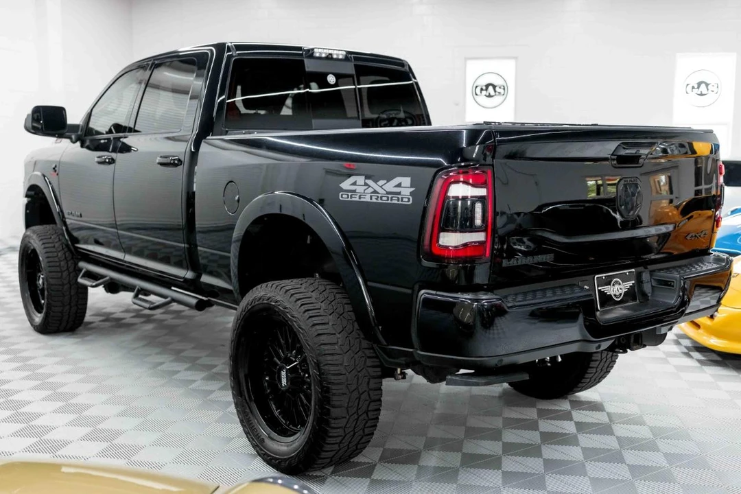 2021 Ram 2500 - Image 9 of 31