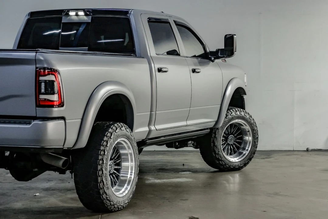 2021 Ram 2500 - Image 14 of 31
