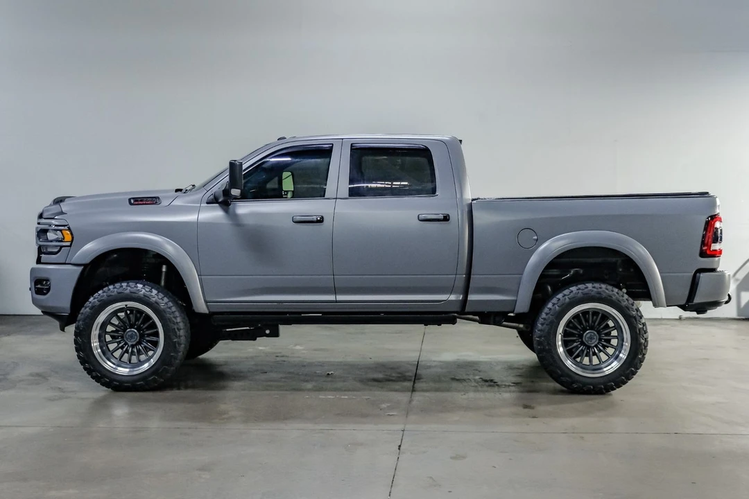 2021 Ram 2500 - Image 17 of 31