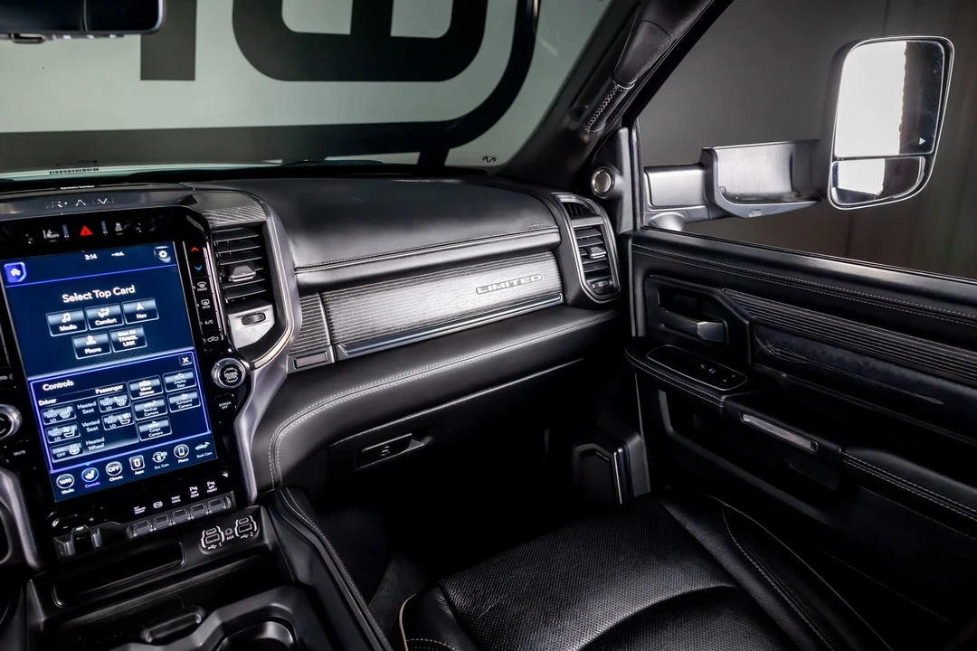 2021 Ram 2500 - Image 8 of 12