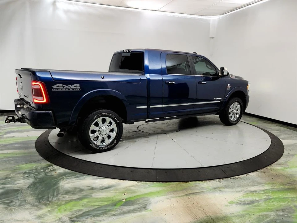 2021 Ram 2500 - Image 5 of 31