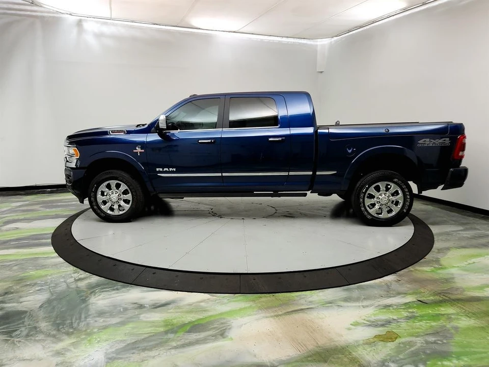 2021 Ram 2500 - Image 8 of 31