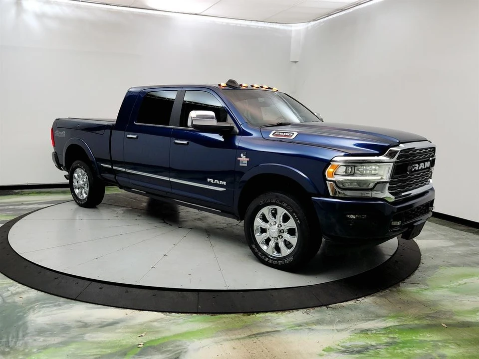2021 Ram 2500 - Image 3 of 31