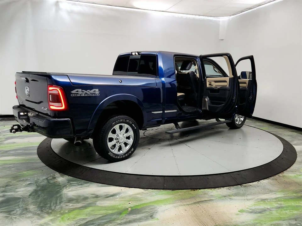 2021 Ram 2500 - Image 11 of 31