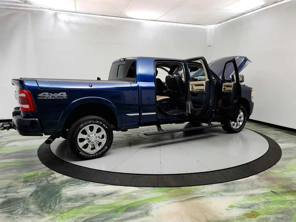 2021 Ram 2500 - Image 11 of 31