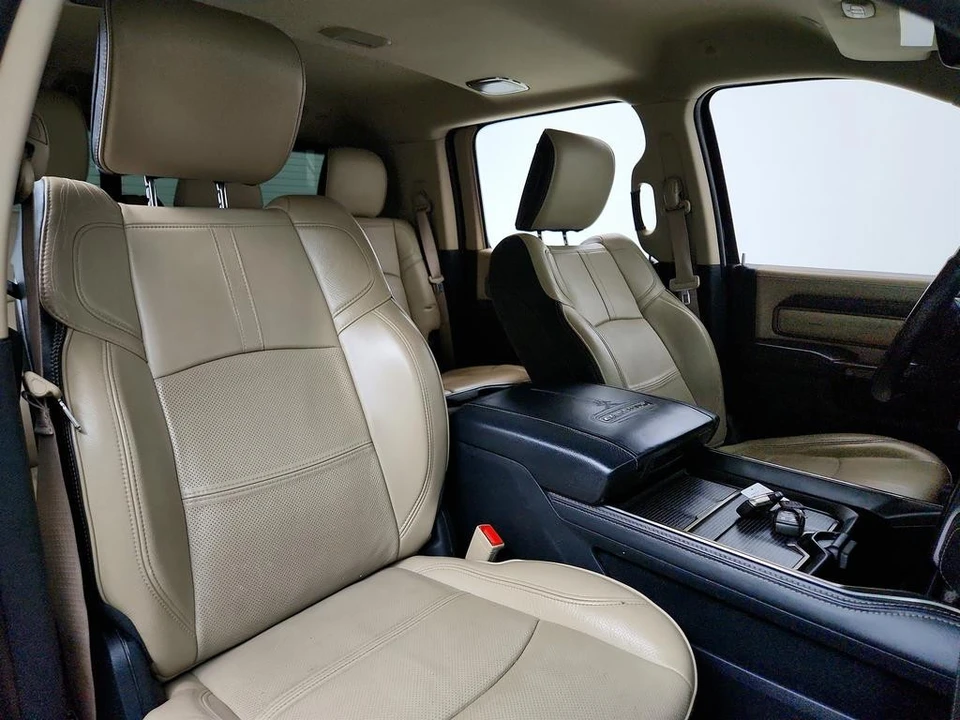 2021 Ram 2500 - Image 25 of 31