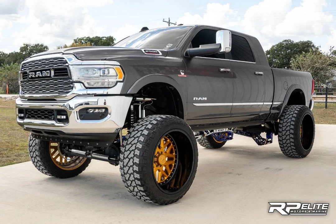 2021 Ram 2500 - Image 6 of 21