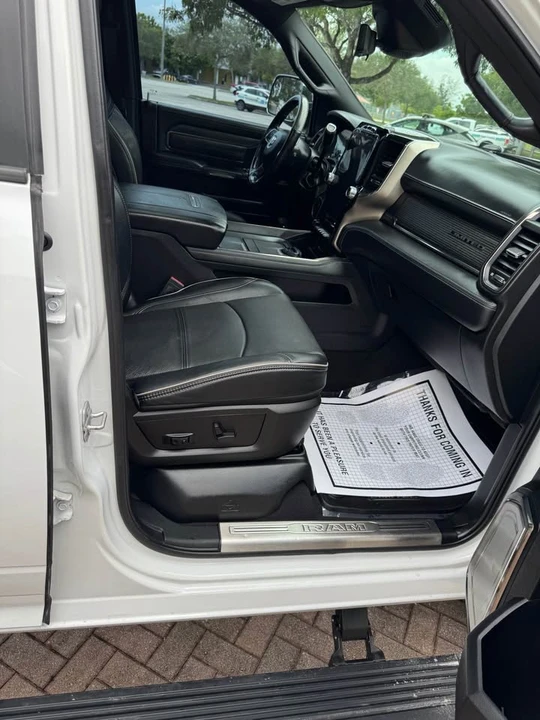 2021 Ram 2500 - Image 10 of 17