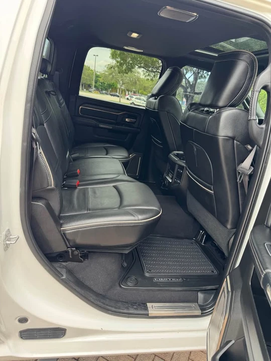 2021 Ram 2500 - Image 11 of 17
