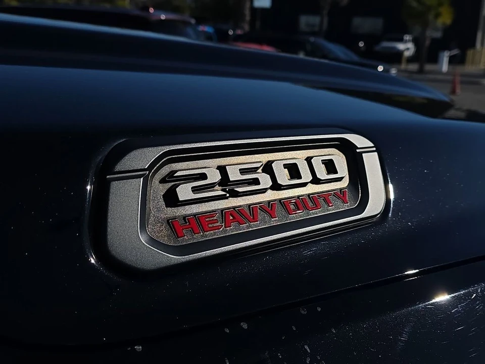 2021 Ram 2500 - Image 5 of 12