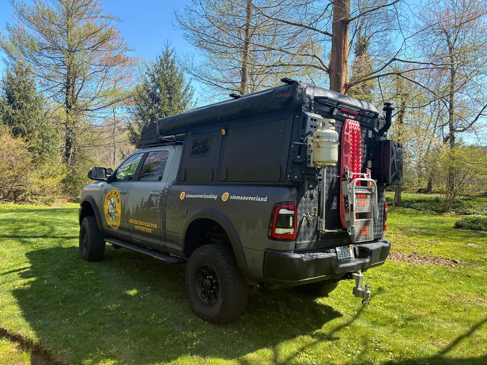 2021 Ram 2500 - Image 11 of 31