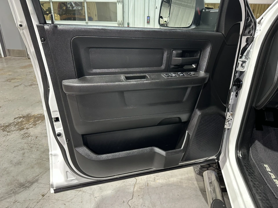 2021 Ram 2500 - Image 13 of 21