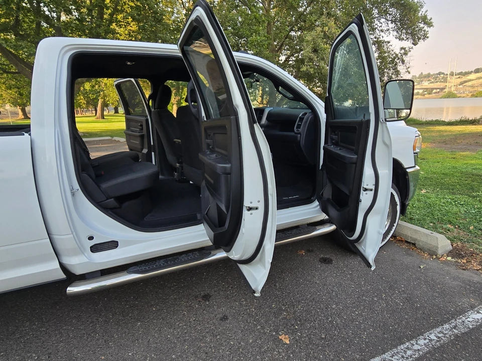 2021 Ram 2500 - Image 20 of 31