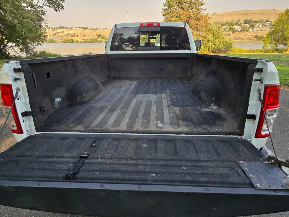 2021 Ram 2500 - Image 18 of 31