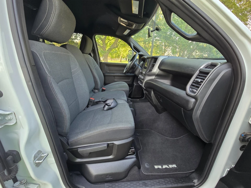 2021 Ram 2500 - Image 10 of 31