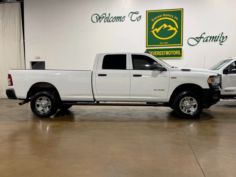 2021 Ram 2500 - Image 2 of 12