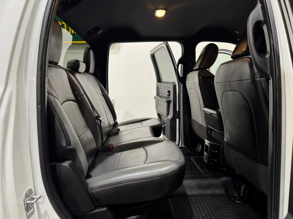 2021 Ram 2500 - Image 16 of 21