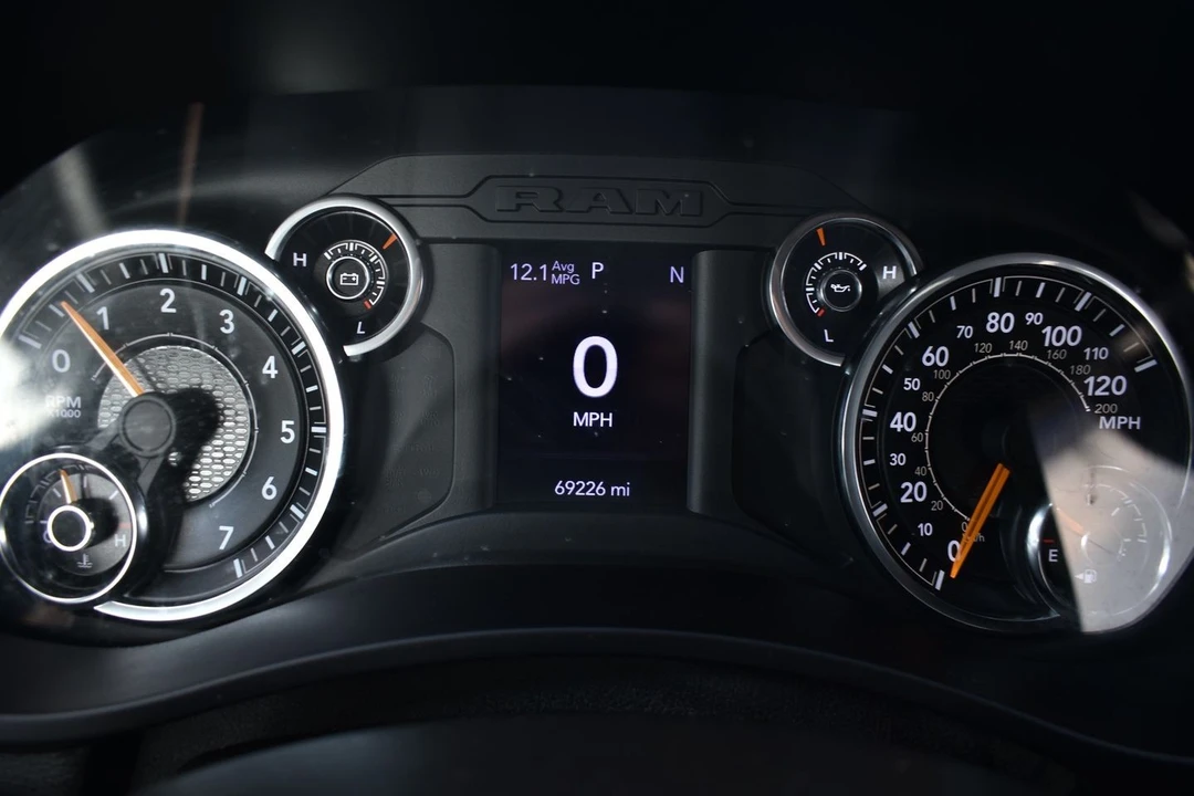 2021 Ram 2500 - Image 12 of 21