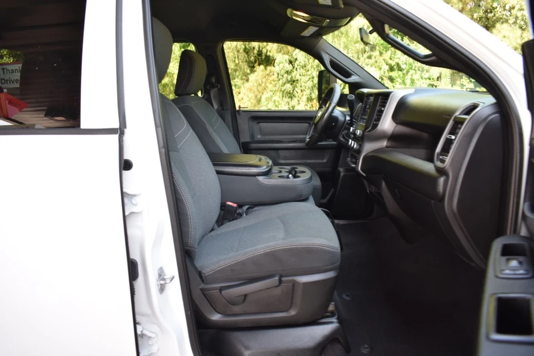 2021 Ram 2500 - Image 16 of 21
