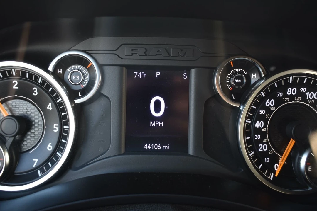 2021 Ram 2500 - Image 13 of 21
