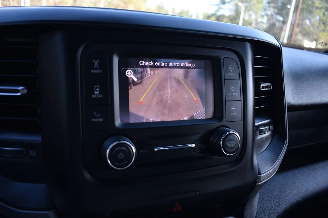 2021 Ram 2500 - Image 15 of 19