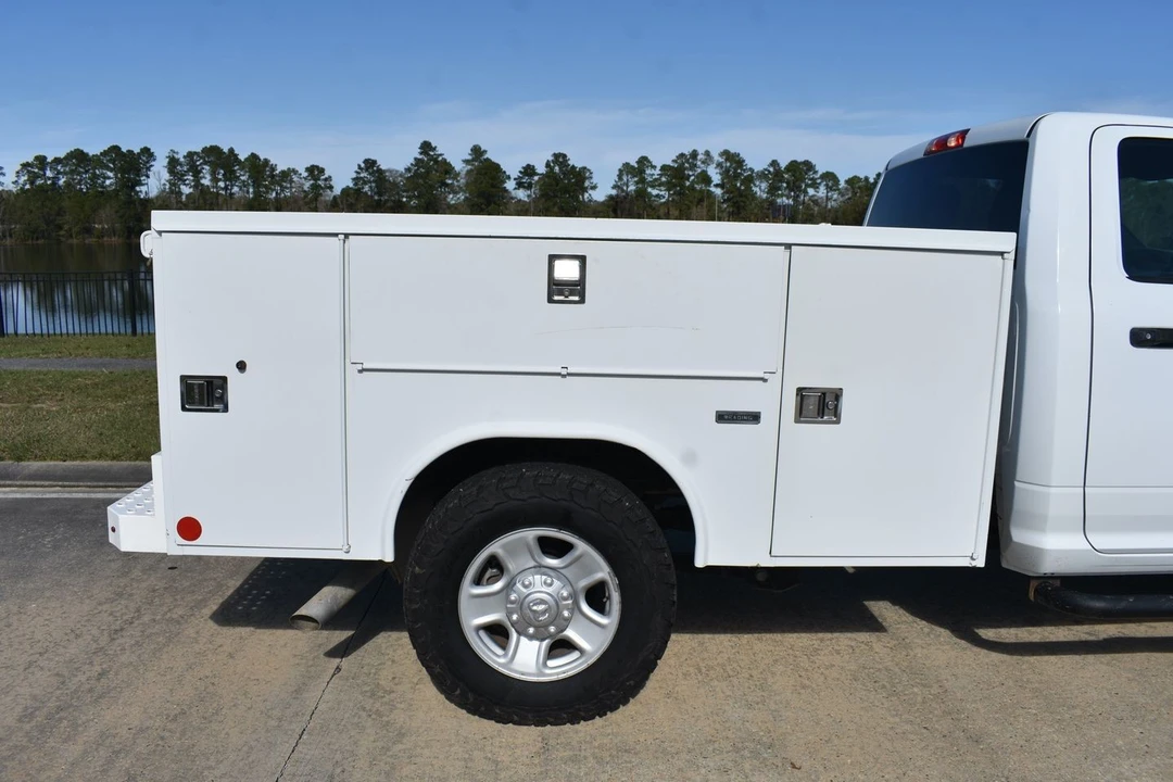2021 Ram 2500 - Image 4 of 21