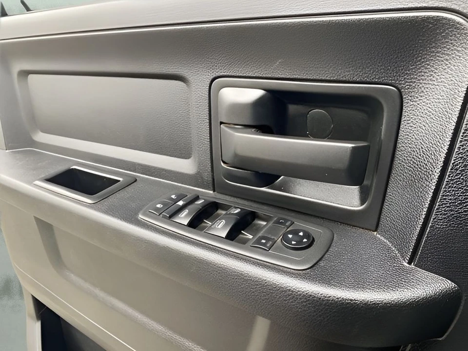 2021 Ram 2500 - Image 8 of 21
