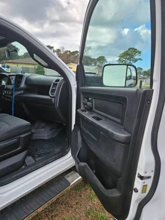 2021 Ram 2500 - Image 8 of 17